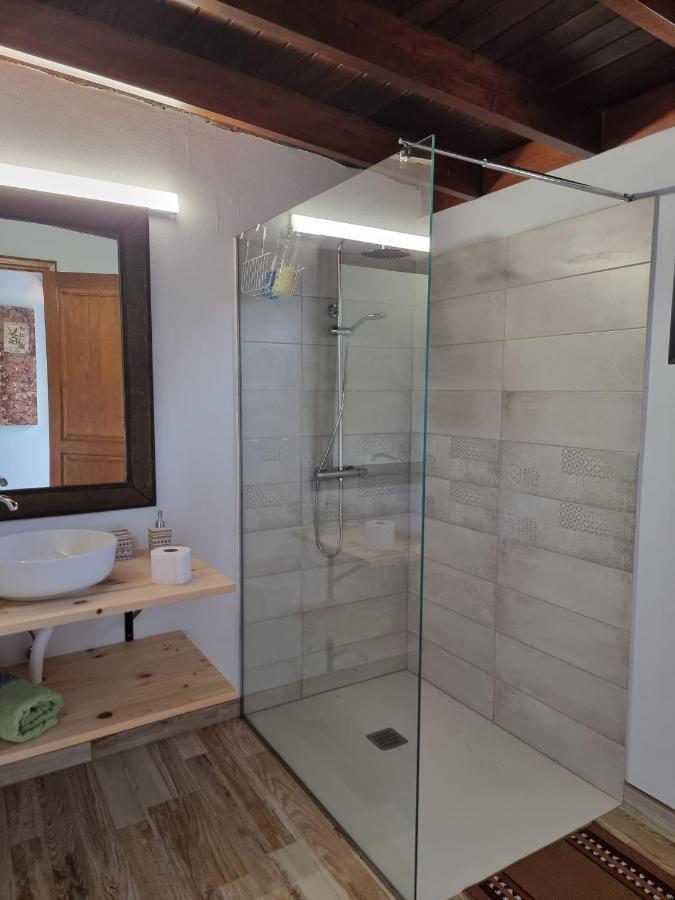 Alunita & Pirita, Habitacion Con Jardin, Terraza Y Wifi En Zona Tranquila Y Centrica Nazaret 외부 사진