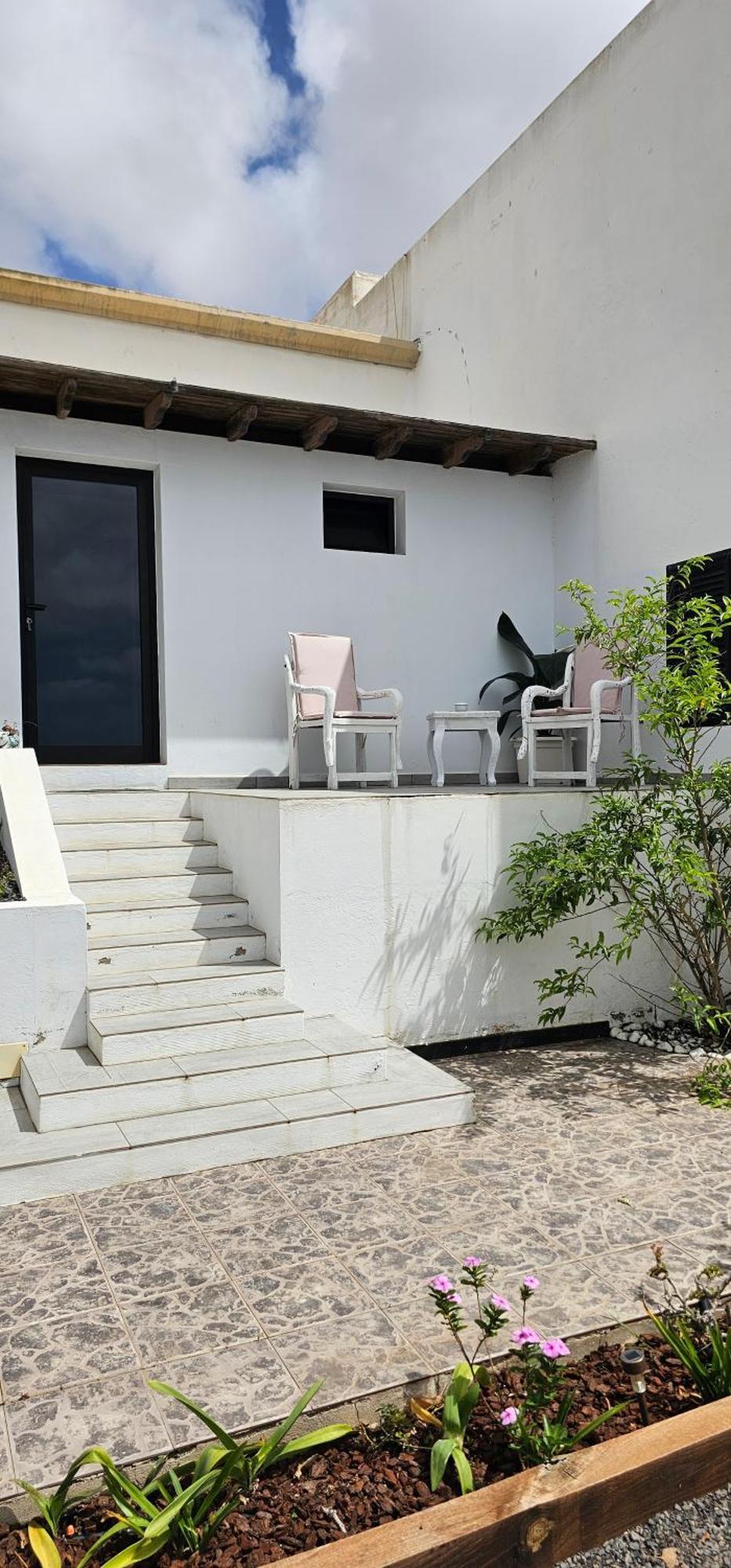 Alunita & Pirita, Habitacion Con Jardin, Terraza Y Wifi En Zona Tranquila Y Centrica Nazaret 외부 사진
