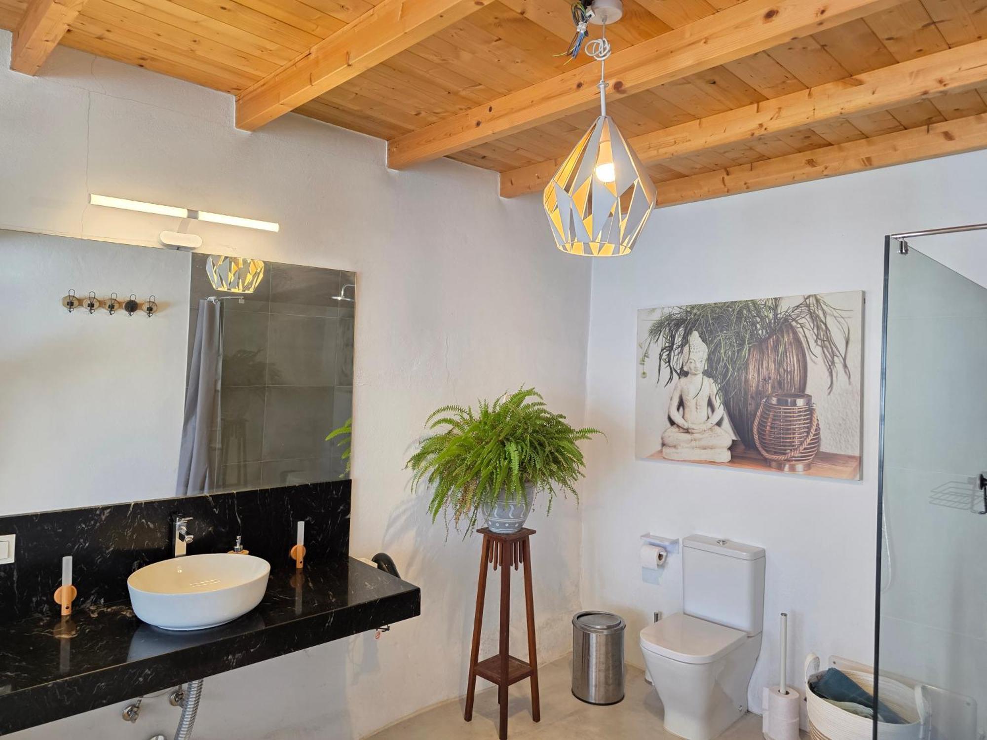 Alunita & Pirita, Habitacion Con Jardin, Terraza Y Wifi En Zona Tranquila Y Centrica Nazaret 외부 사진